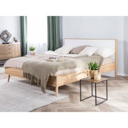 Łóżko drewniane 180 x 200 cm LED jasnobrązowe SERRIS