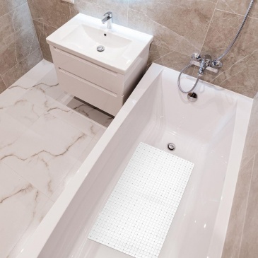 Mata podkładka antypoślizgowa do łazienki wanny pod prysznic biała 69x39 cm