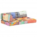 Sofa z poduszek na paletę, tkanina, wielokolorowy patchwork