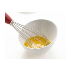 Trzepaczka powlekana silikonem czerwona Trzepaczka powlekana silikonem czerwona