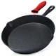 Patelnia żeliwna z silikonową nakładką cast line 25 cm
