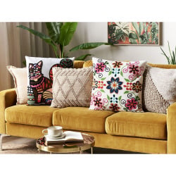 Zestaw 2 poduszek bahraich boucle 50 x 50 cm kwiatowy haft biały