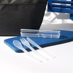 Zestaw plastikowych sztućców zielony Zestaw plastikowych sztućców zielony